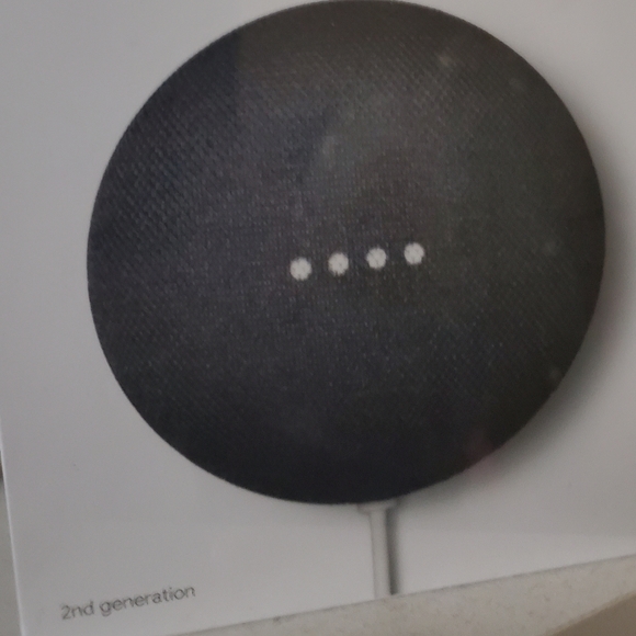 Google Nest Mini - Picture 2 of 6